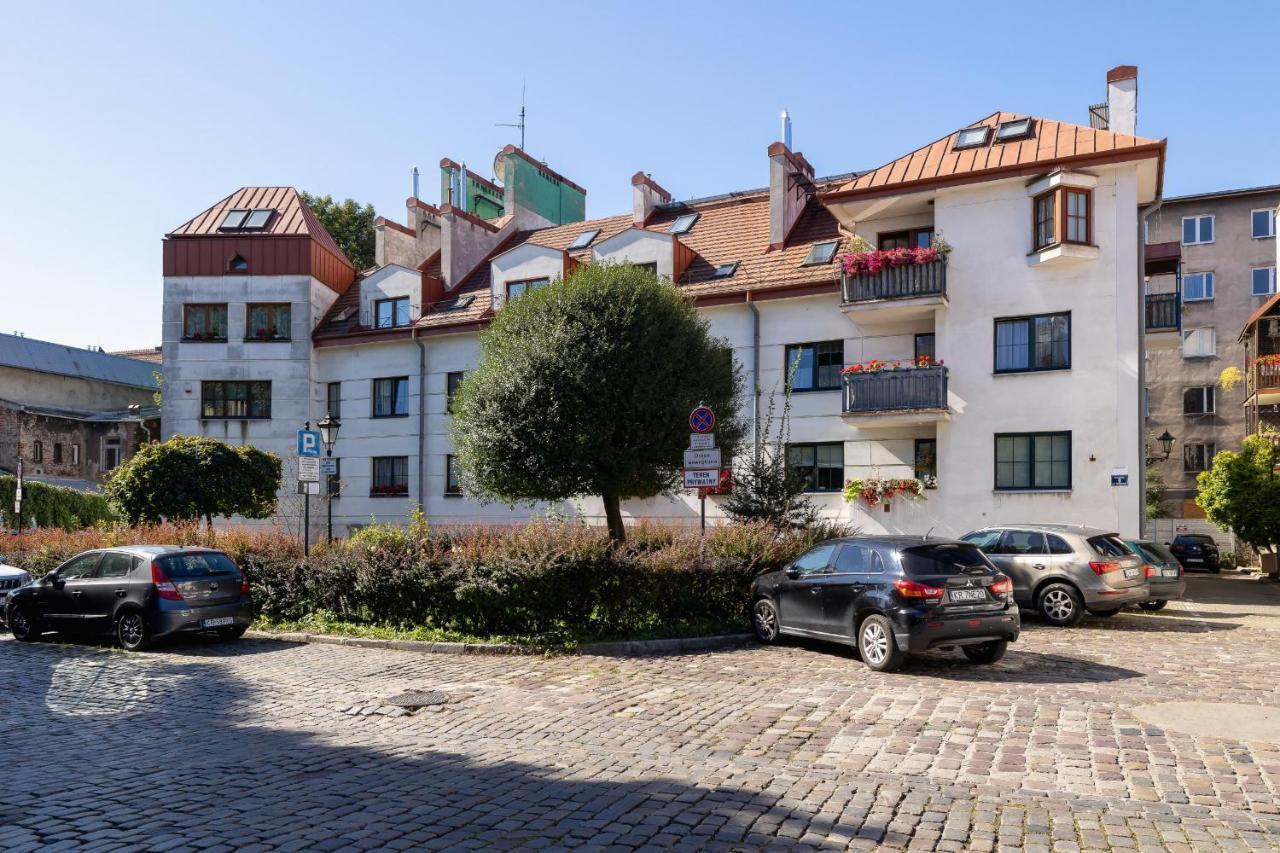 The Historic Kazimierz District - With Parking By Renters Leilighet